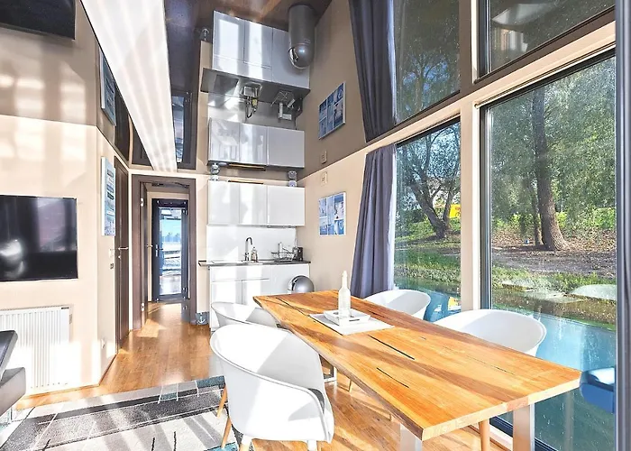 Houseboat Villa.nautica *