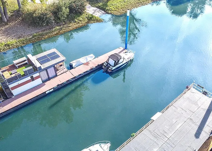 Houseboat Villa.nautica * Wiesbaden